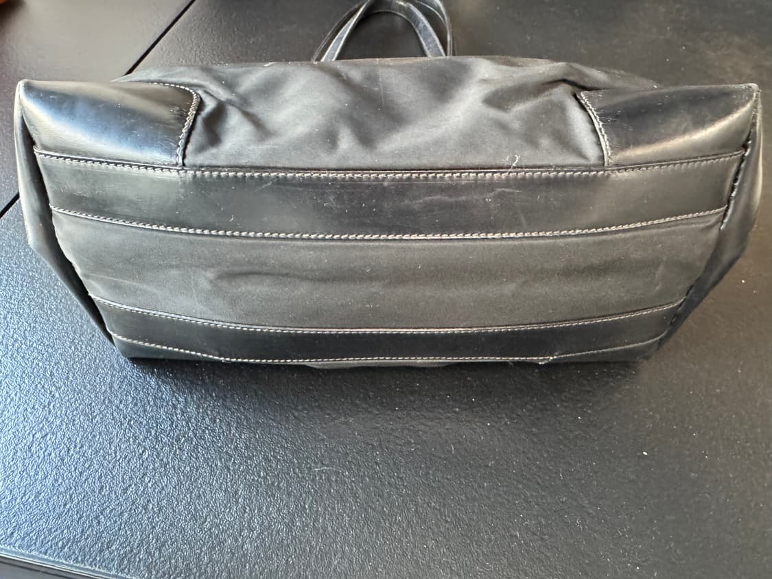 프라다 포코노 숄더백 상품이미지4