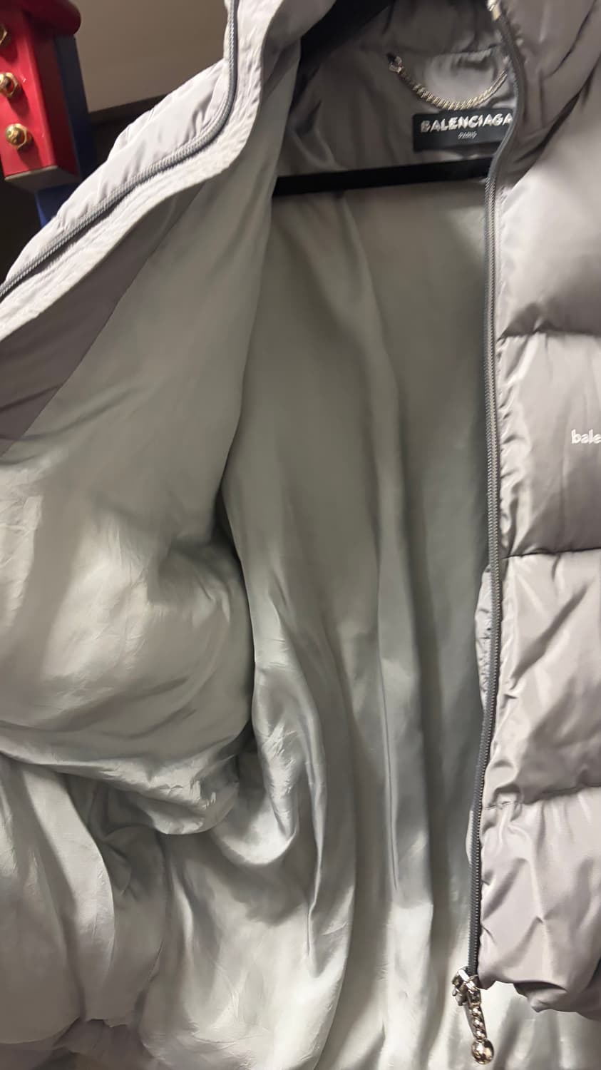 발렌시아가 17fw c컬 패딩 og 상품이미지3