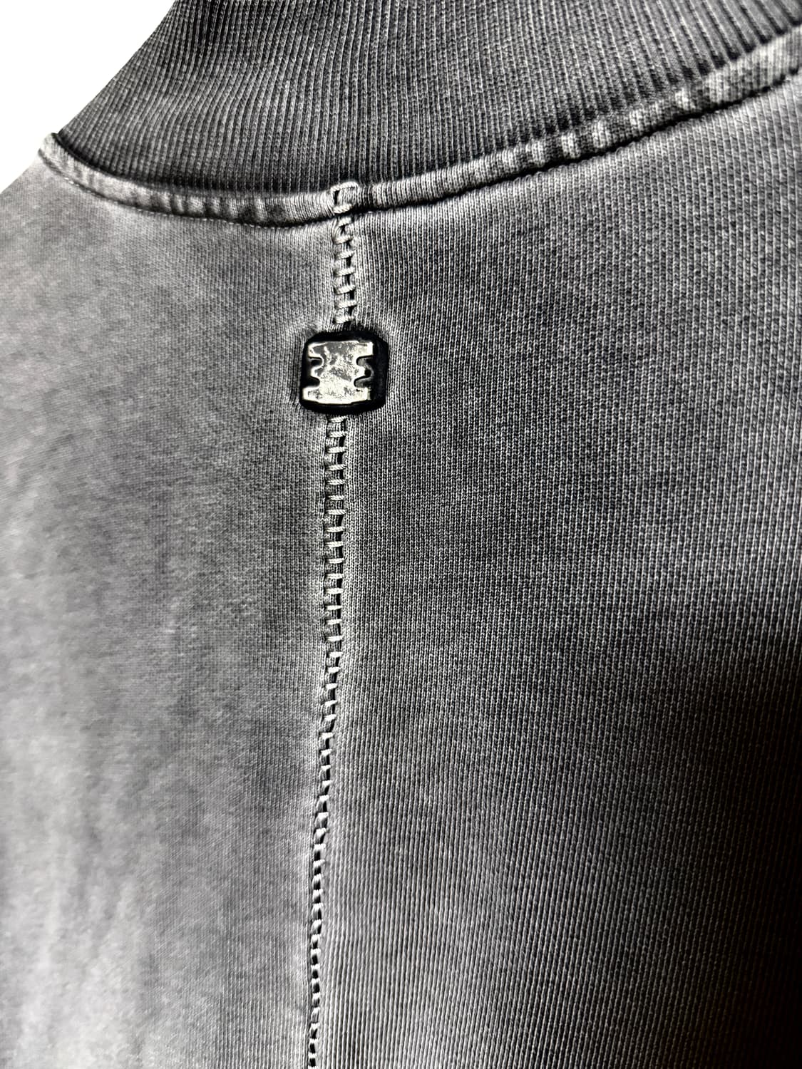 아이작세럼 2way Taping Stitch 헤비코튼 핑거홀 집업 상품이미지10