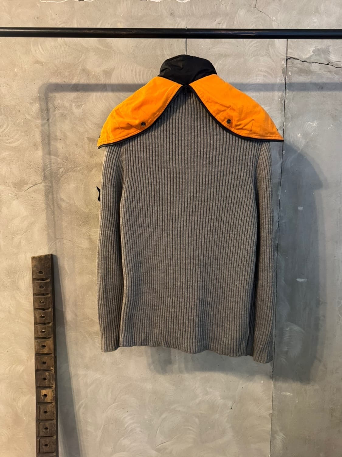 스톤 아일랜드 짚업 가디건 105 상품이미지5