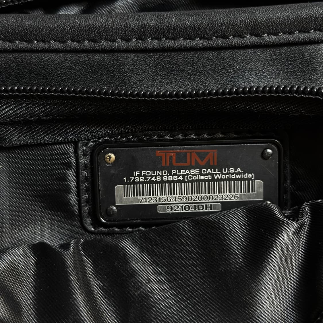 투미(TUMI) 정품 나파 가죽 클러치백 가방 상품이미지6
