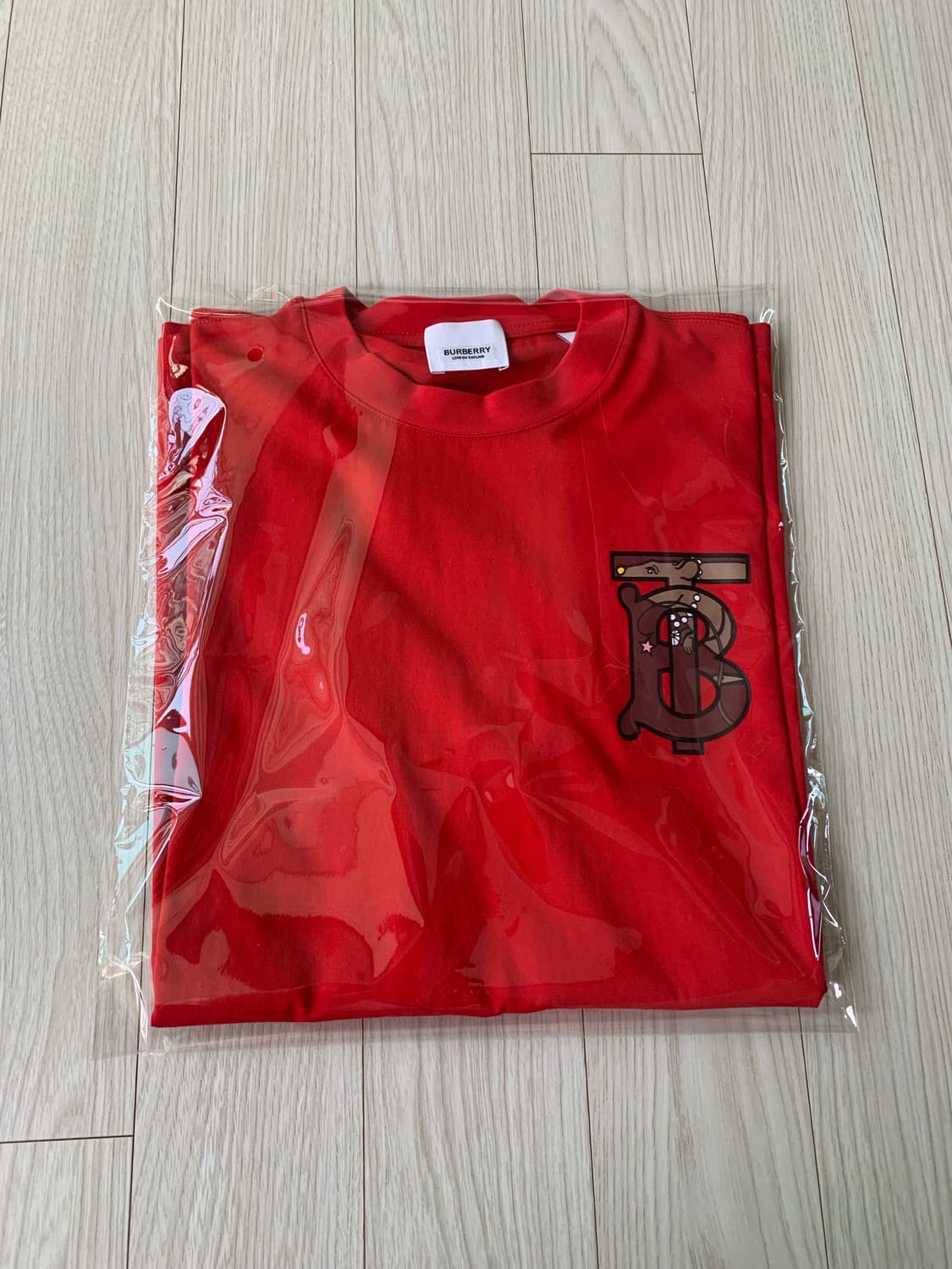 버버리(Burberry)  한정판 반팔티 상품이미지6