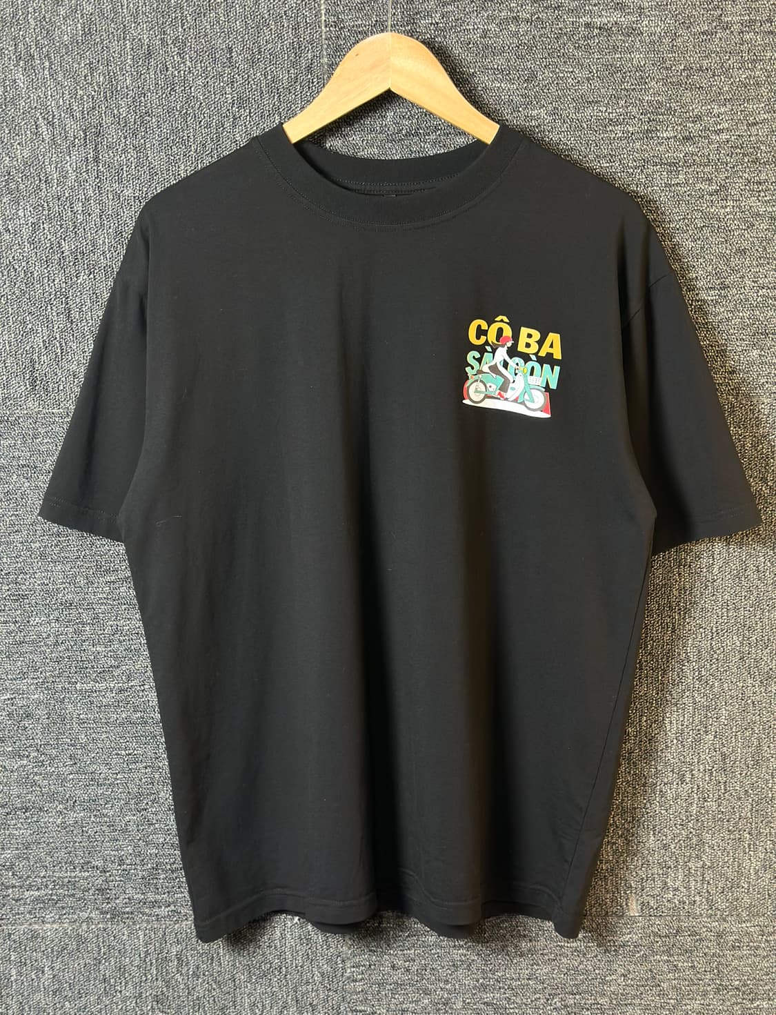 블랙 사이공 그래픽 반팔티 XL 상품이미지2