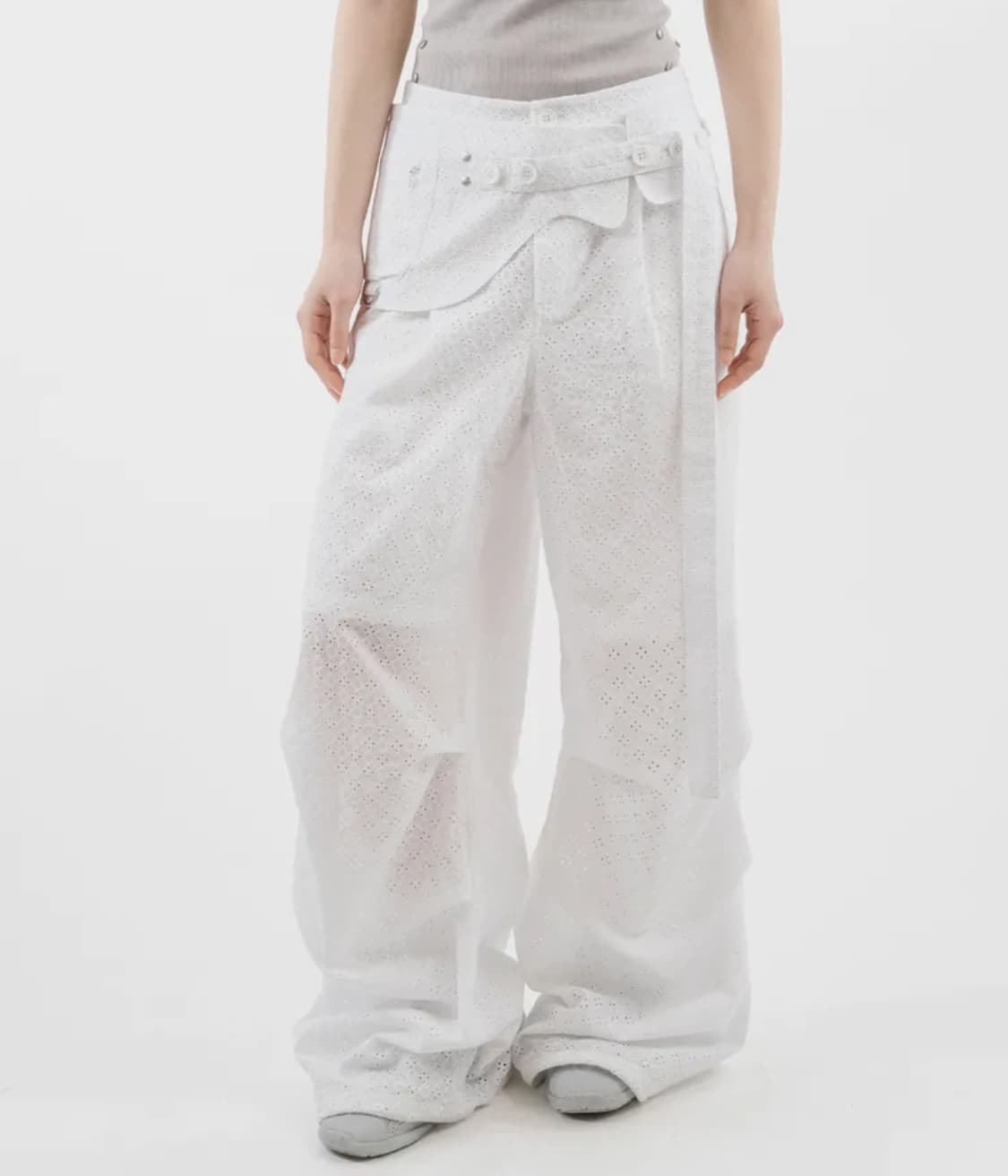 뚜오미오 EYELET BELT BAG PANTS [white] 상품이미지1