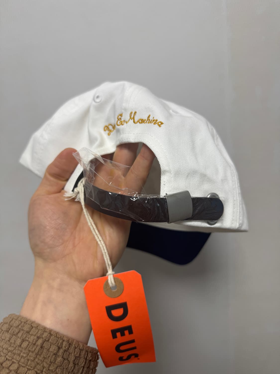 데우스 바스토 볼캡 상품이미지3