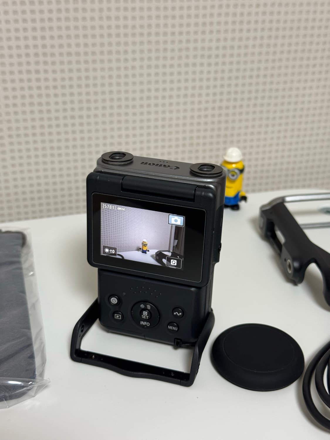 캐논 파워샷 v10 블랙 상품이미지3