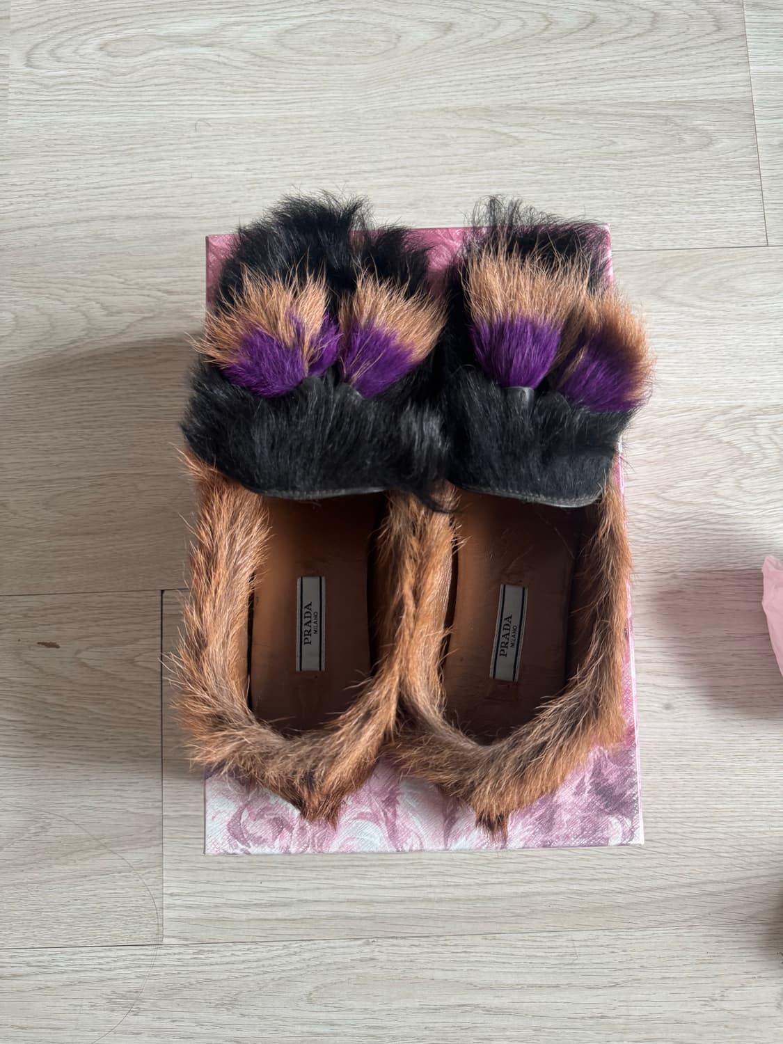 프라다 퍼로퍼  상품이미지2