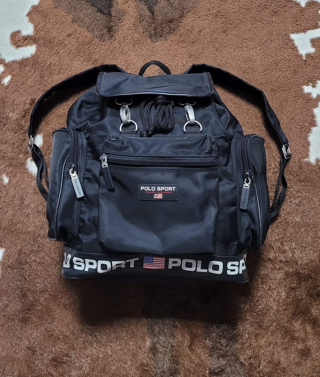 폴로 랄프로렌(폴로 스포츠 라인) 블랙 레터링 백팩 상품이미지1