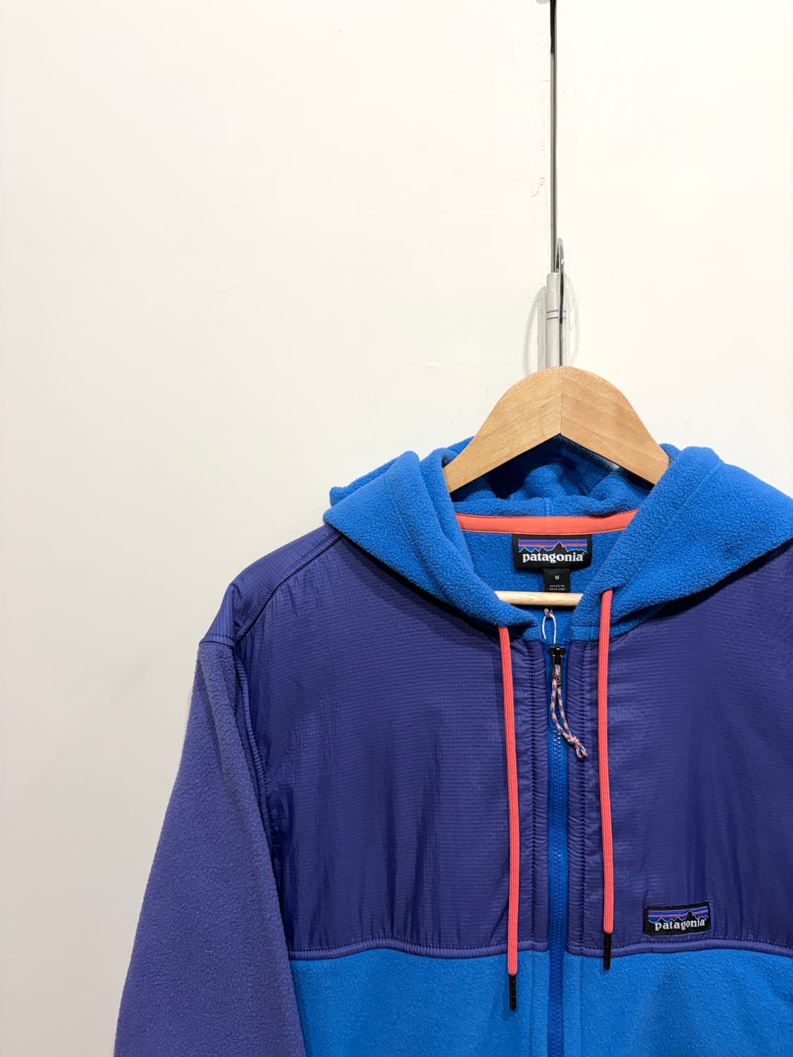 파타고니아 우먼즈 마이크로디니 플리스 후디 상품이미지4