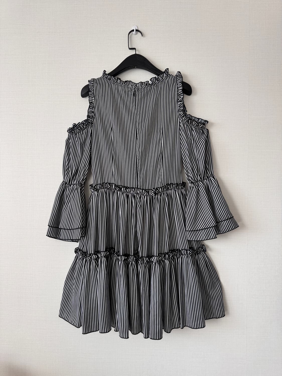 {촬영용제품할인}새상품 Maje 스트라이프 컷아웃 원피스 2사이즈(55사 상품이미지7