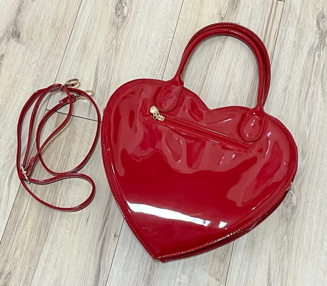 디어마이러브 디마럽 레드 에나멜 퀼팅 발렌타인데이 하트백 상품이미지3