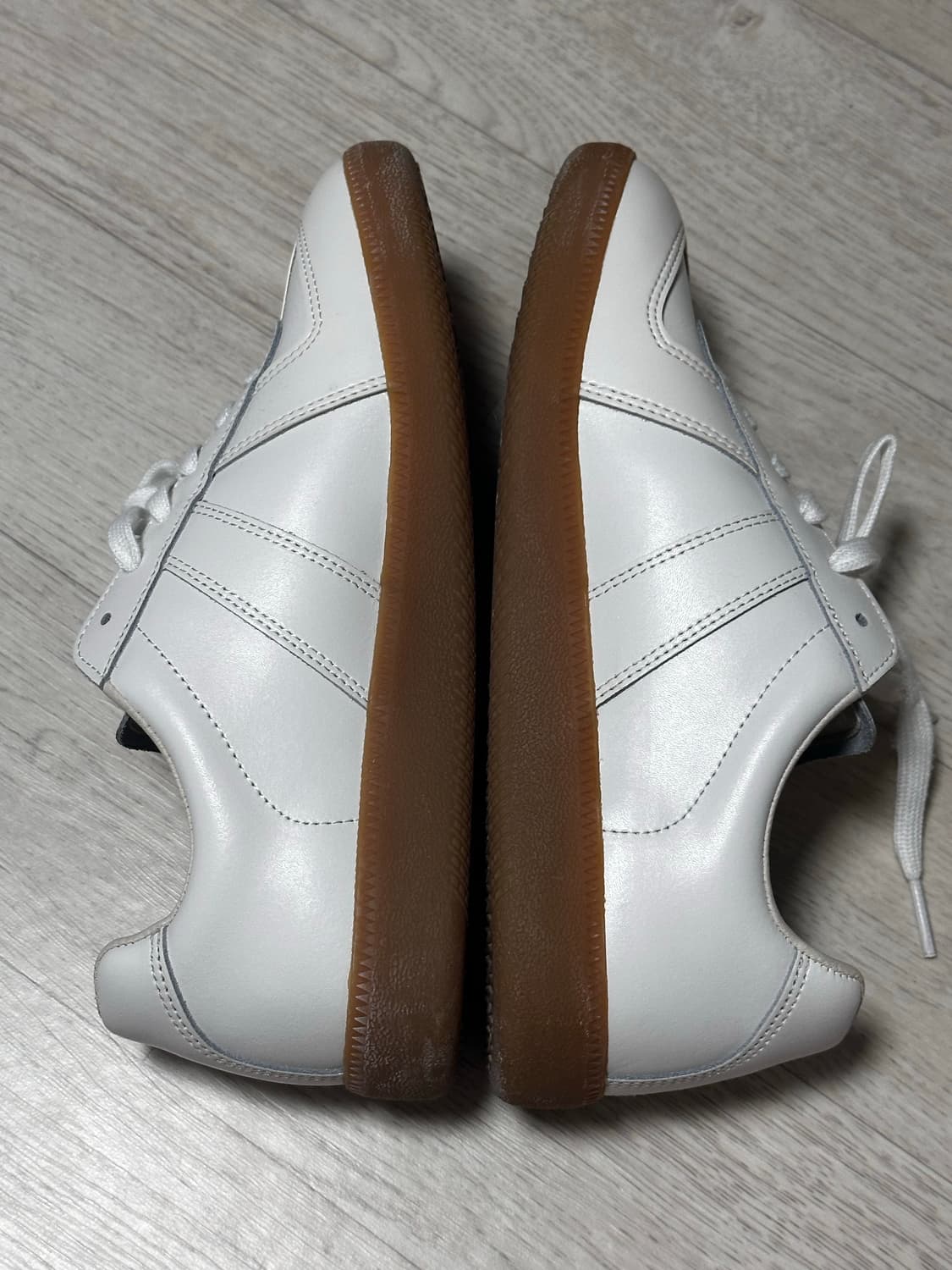 무신사 스탠다드 독일군 올화이트 245 상품이미지3