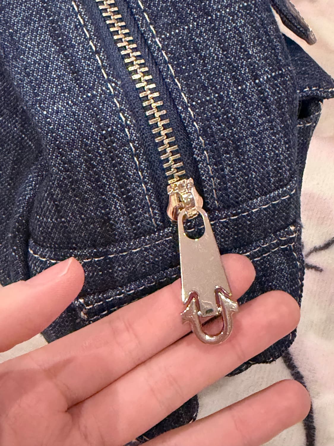 [신상✨프리뷰세일] 트루릴리젼 청데님 숄더백 y2k 상품이미지5