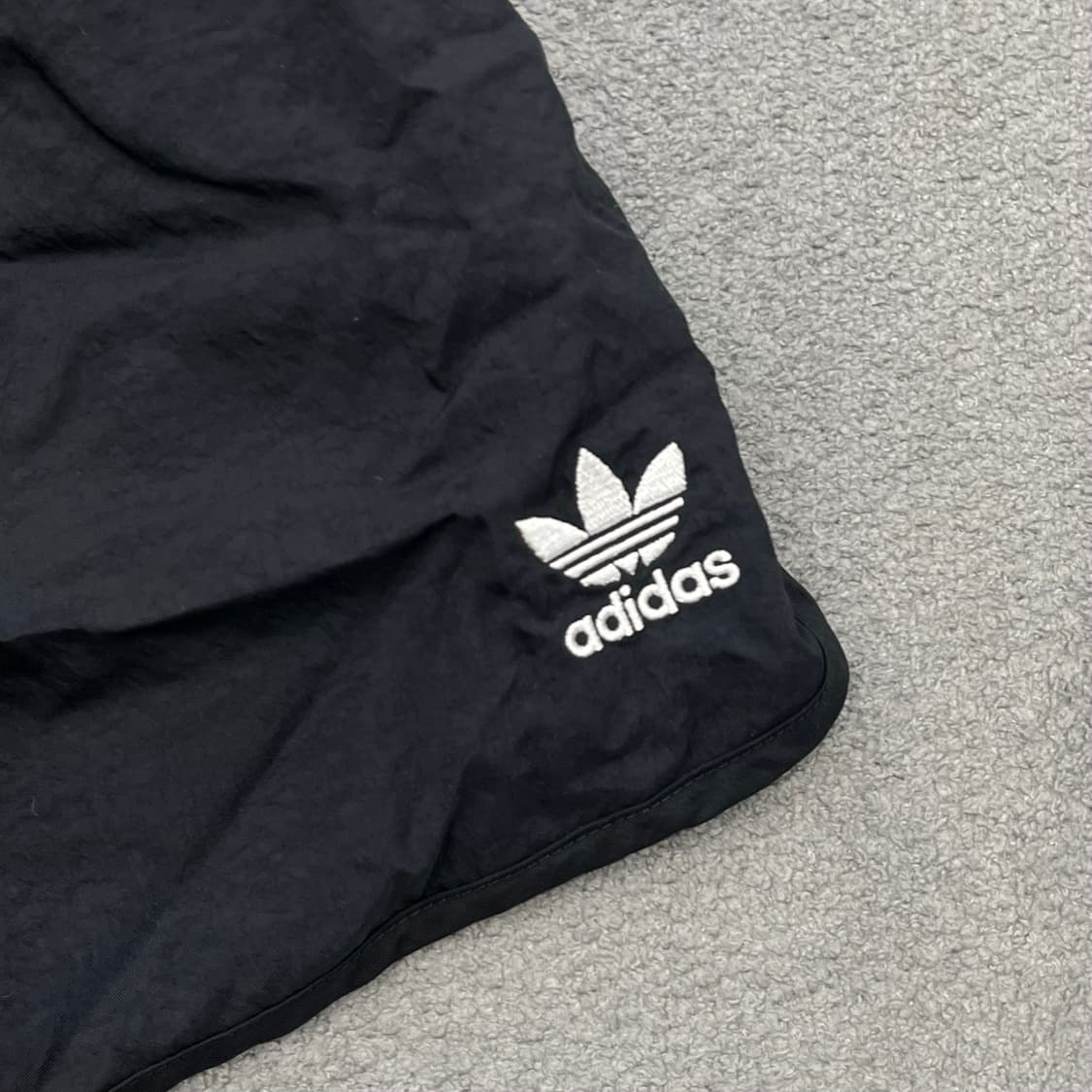 XS 아디다스 반바지 상품이미지2