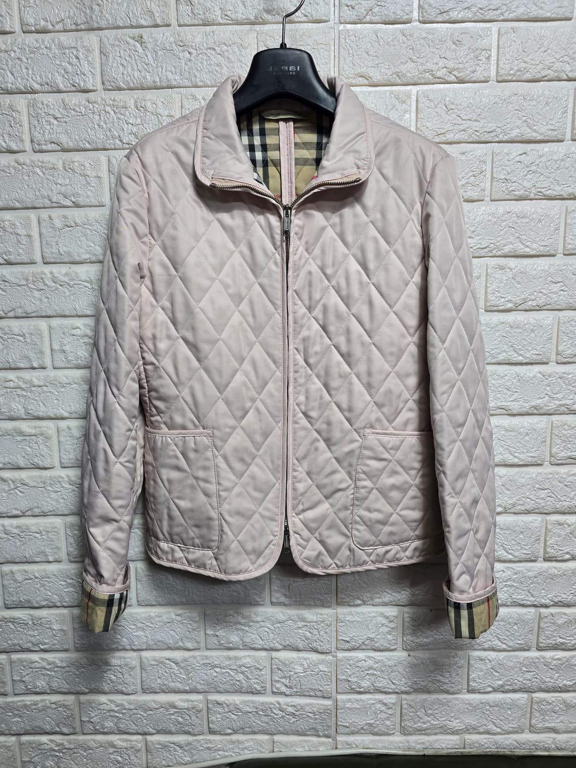 버버리 퀼팅 숏 자켓 s 상품이미지1