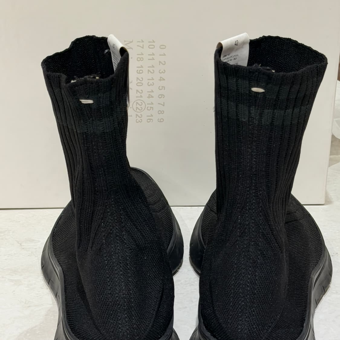 Maison Margiela 삭스 러너 42 풀박스 상품이미지3