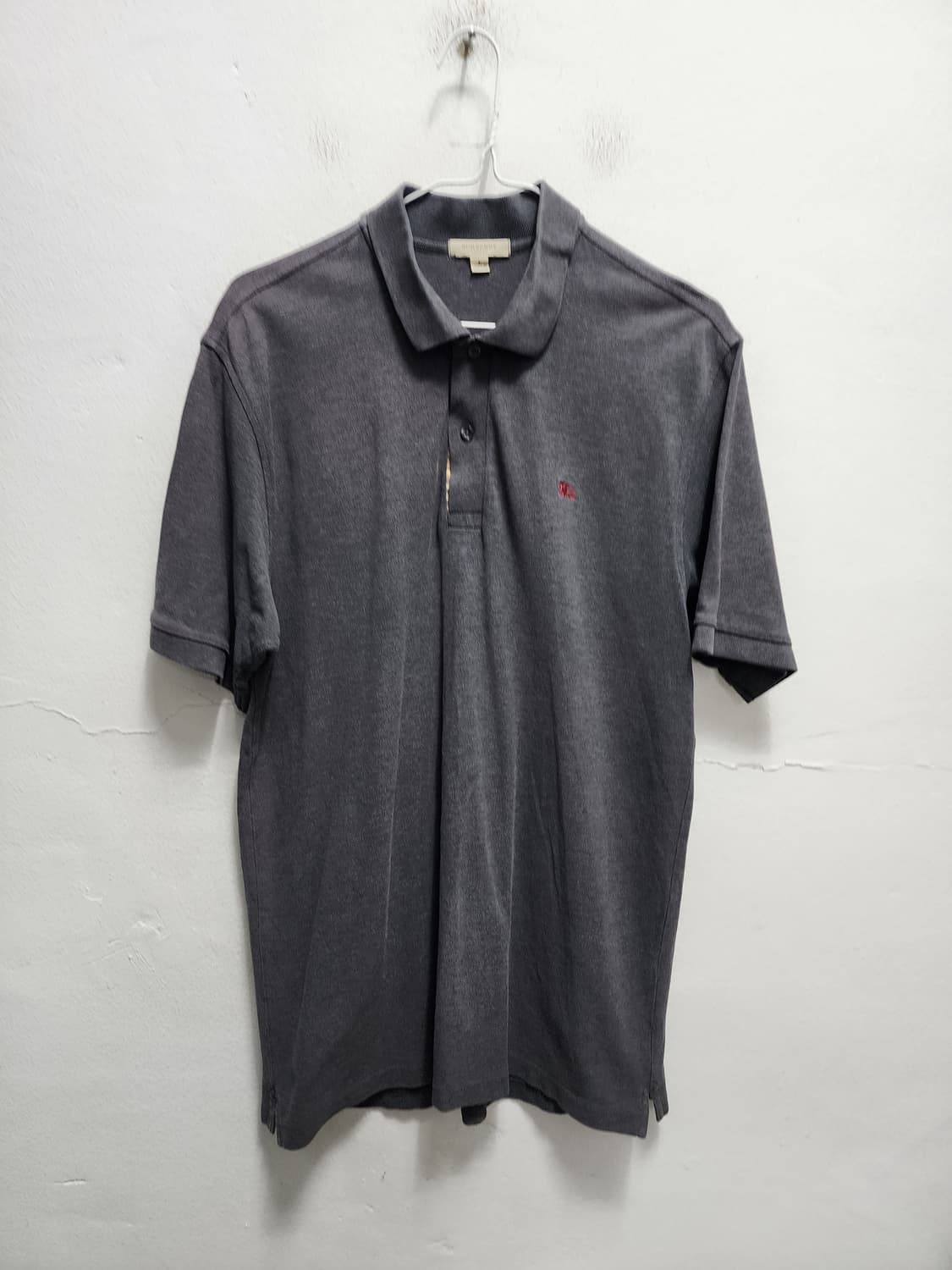 버버리 그레이 카라티 상품이미지1