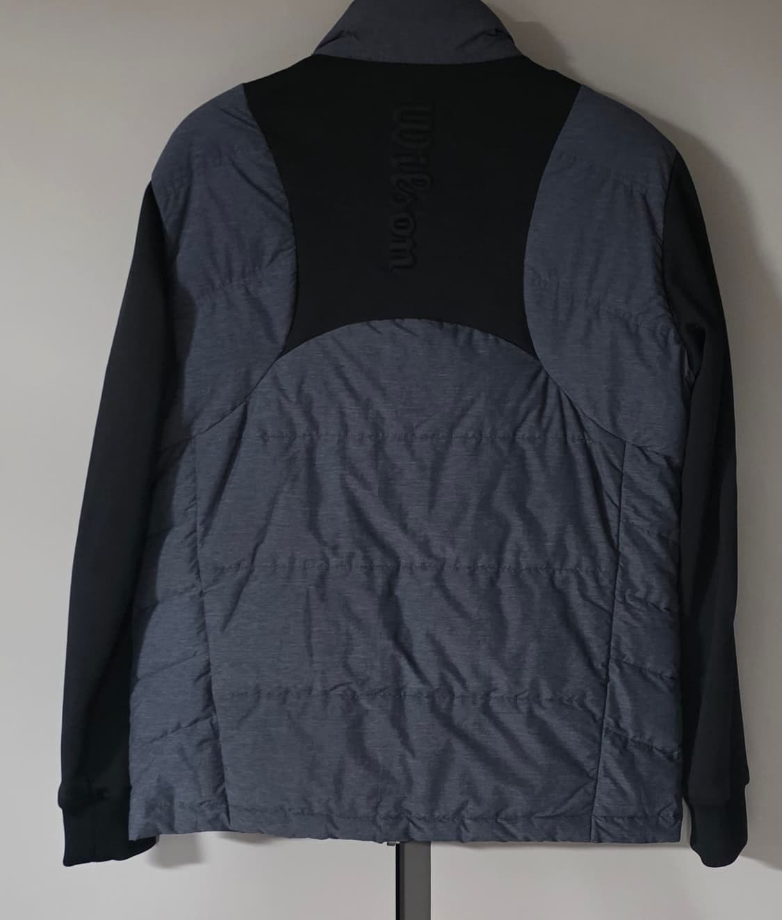 윌슨  남자 오리털 경량패딩 집업. 싸이즈  95~100
 상품이미지2