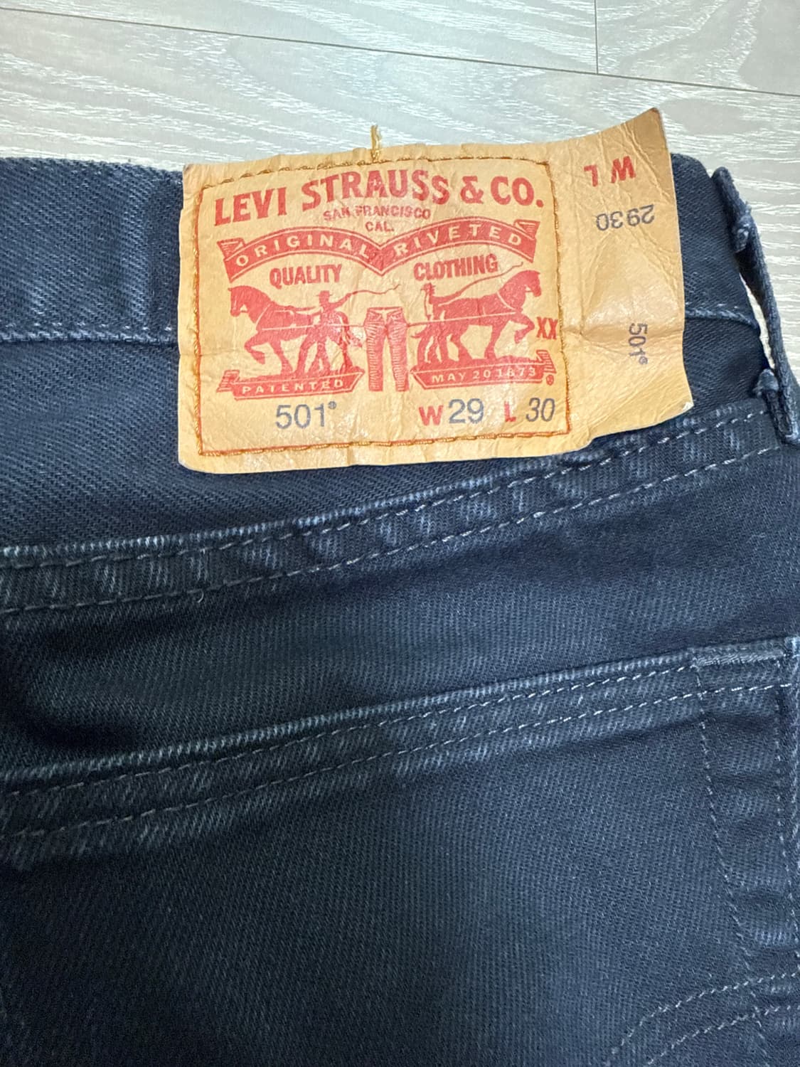 리바이스 501 블랙진 상품이미지3