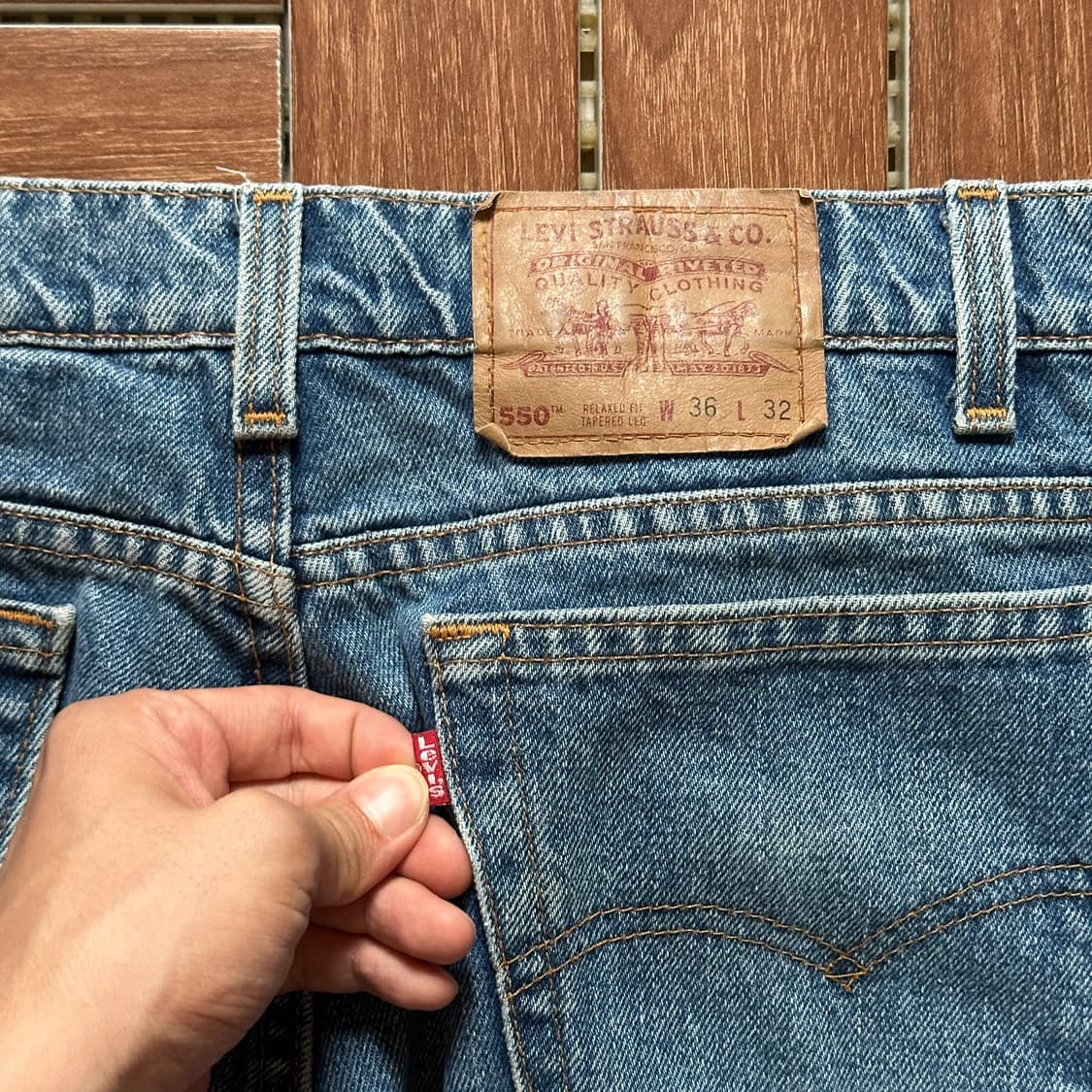 90‘s Levi’s 550 usa denim pants 상품이미지3