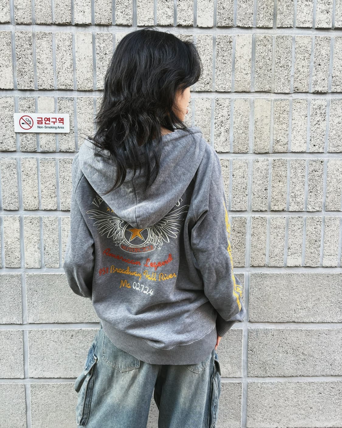 밴슨 그레이 자수&프린팅 후드집업 상품이미지9