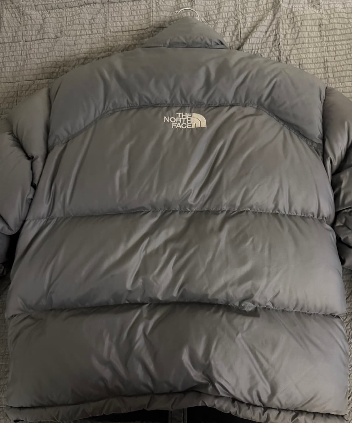 노스페이스 90s 센터로고 눕시 그레이 700 상품이미지2