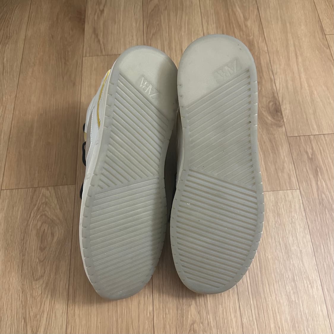 (새상품) ZARA 자라 Monta 하이탑 레이스업 스니커즈 275 상품이미지2