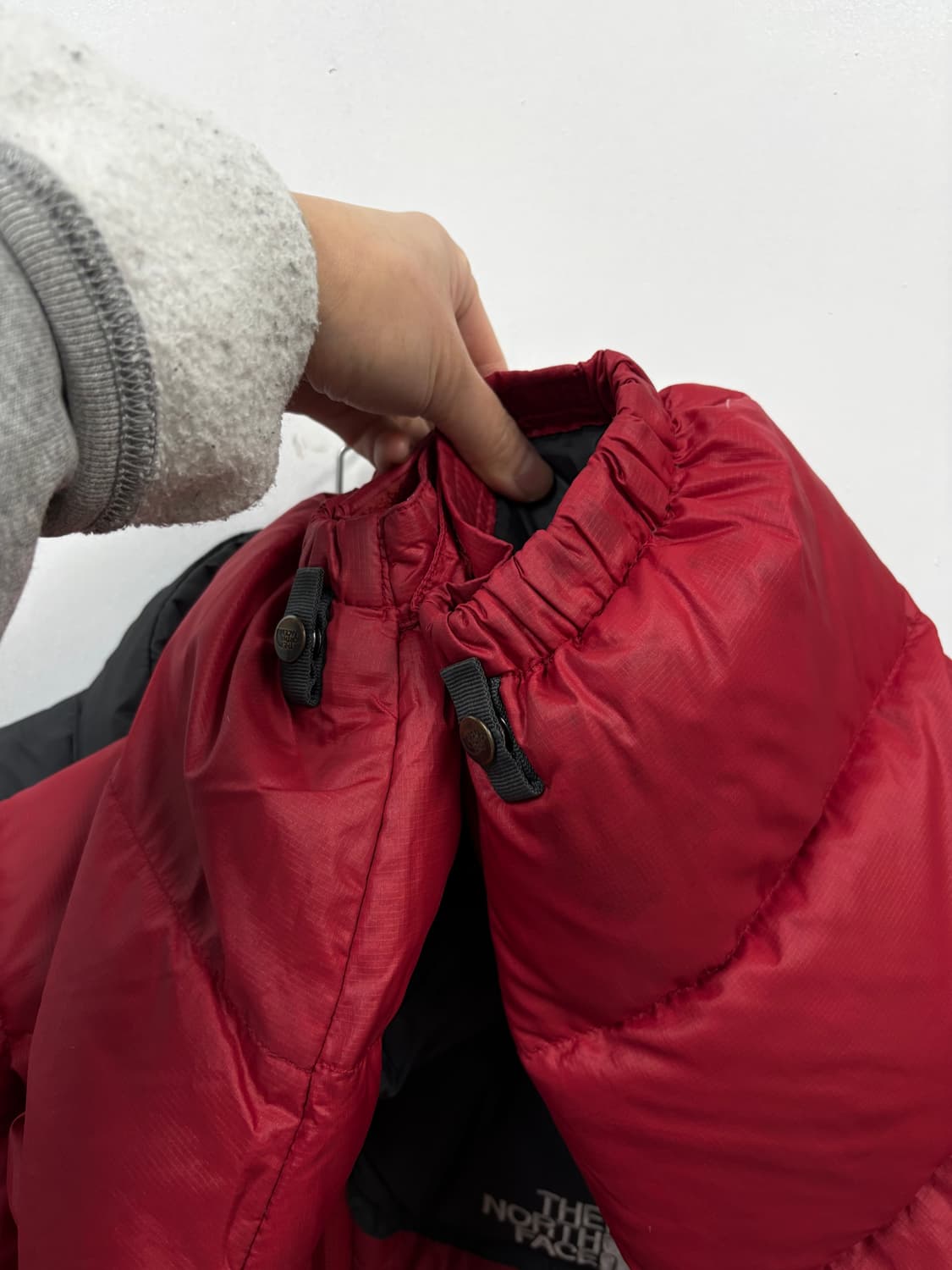 노스페이스 눕시 700 다운패딩 상품이미지4