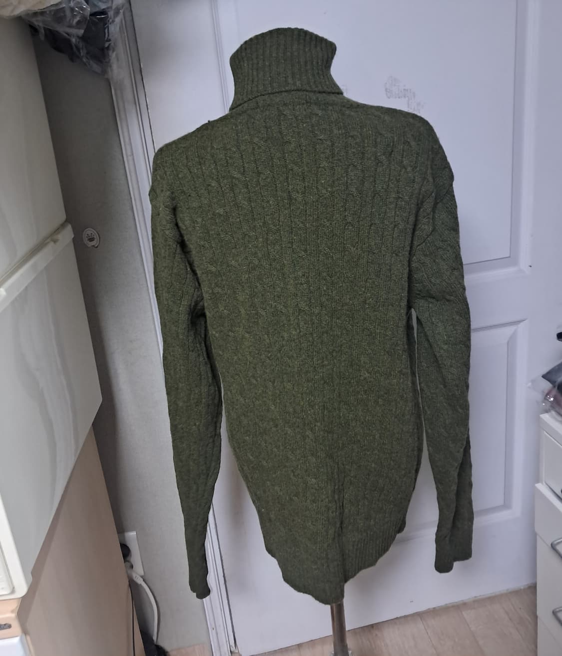 폴로 랄프로렌 남성 꽈배기 케이블 니트 목폴라 니트 M사이즈 상품이미지2