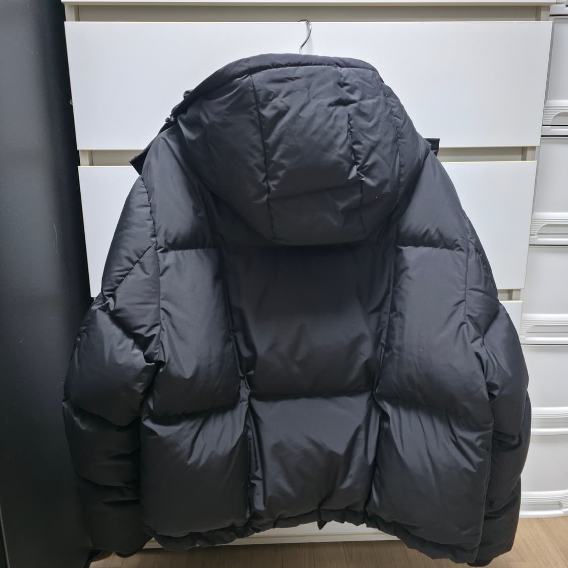 벨리에 크로스라인 패딩 블랙 5사이즈 상품이미지2