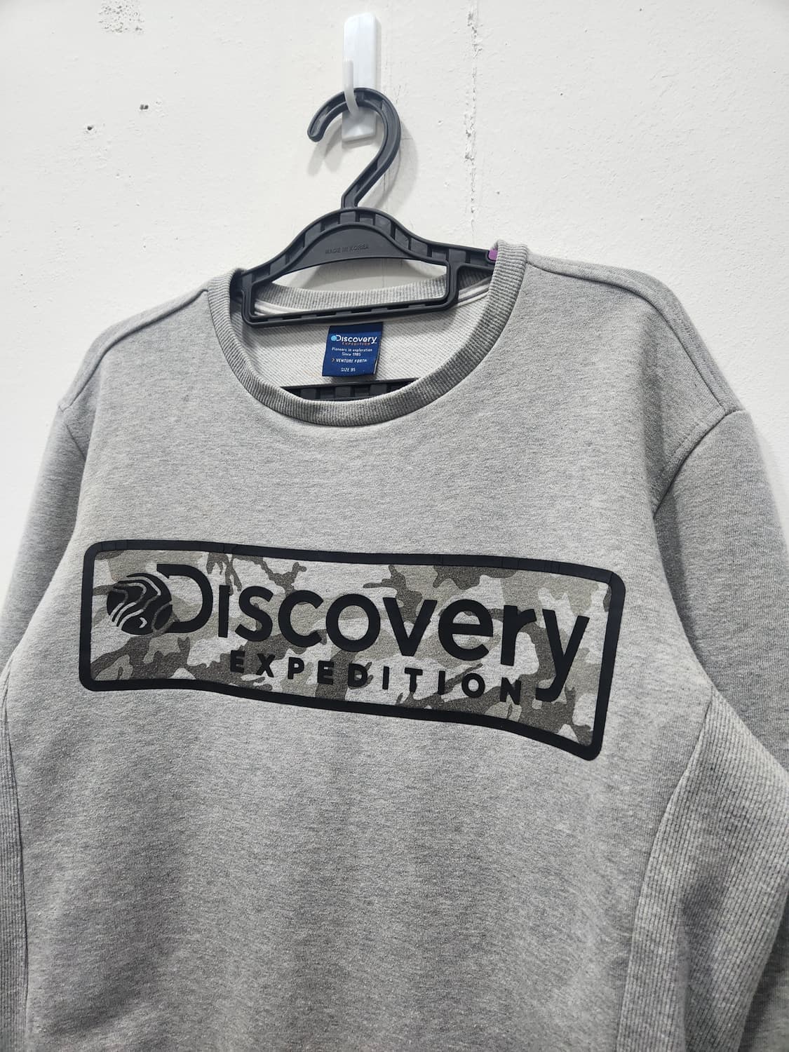 디스커버리 익스페디션 빅로고 기본 맨투맨 남성 95사이즈 상품이미지2