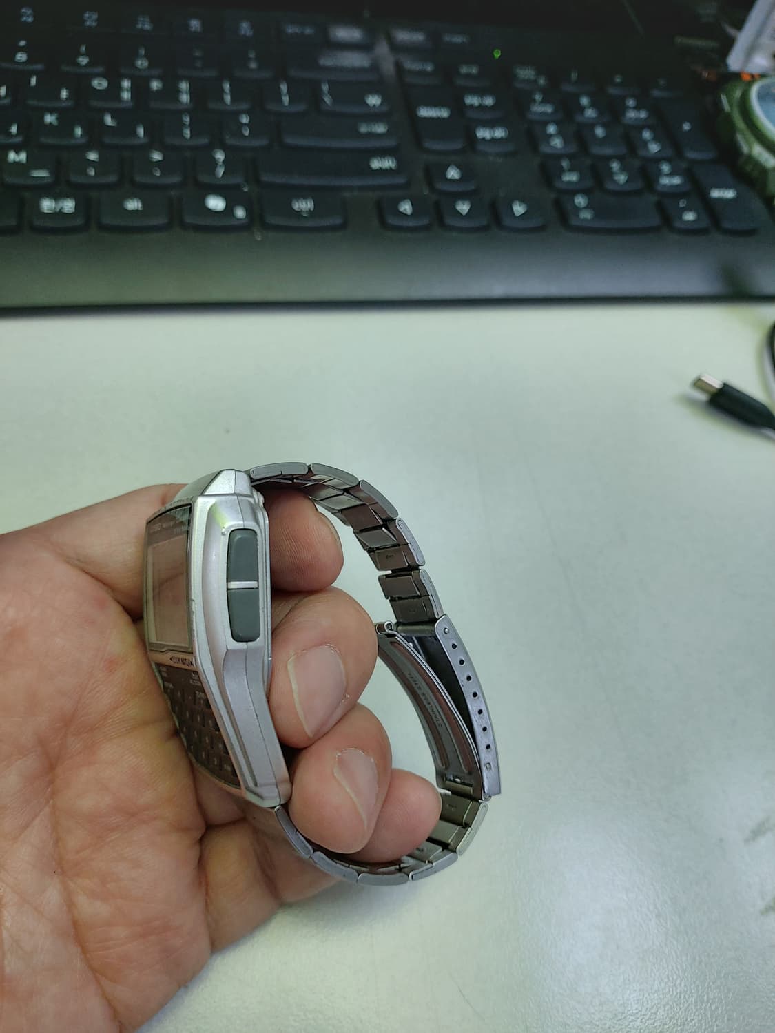 카시오 데이터뱅크 DBC-62 계산기 시계 판매합니다. 상품이미지2