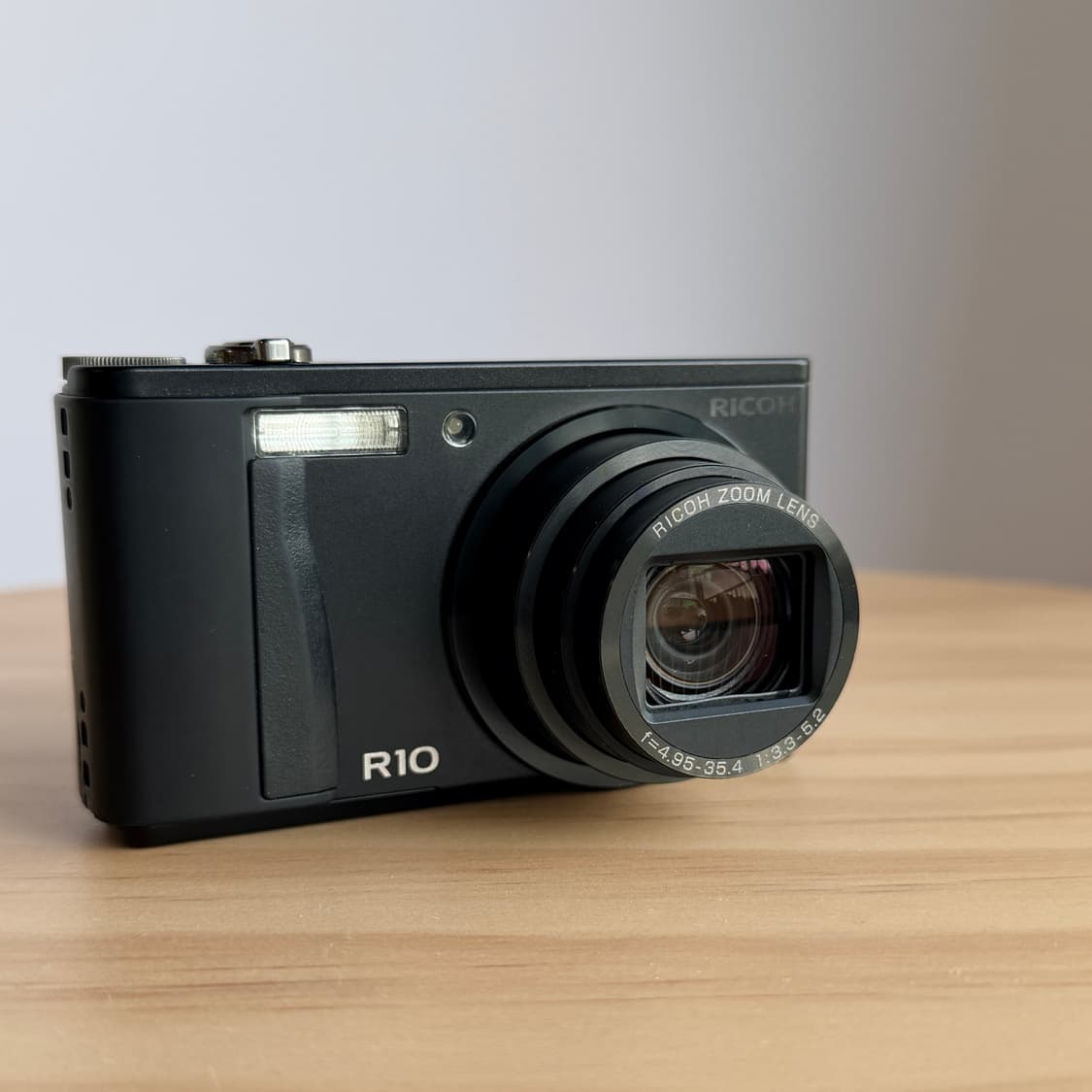 ✨풀세트 박스✨  Ricoh 리코 R10 블랙 상품이미지1