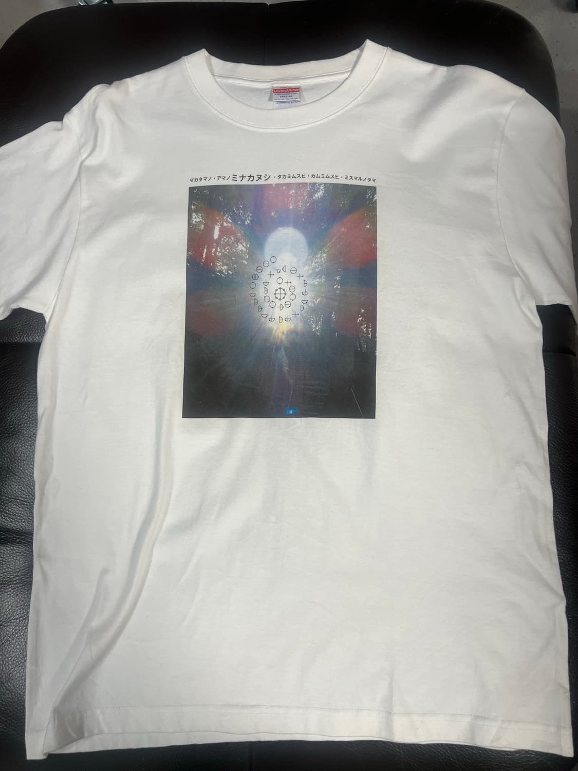 United Athle 흰색 그래픽 반팔티 L 상품이미지1