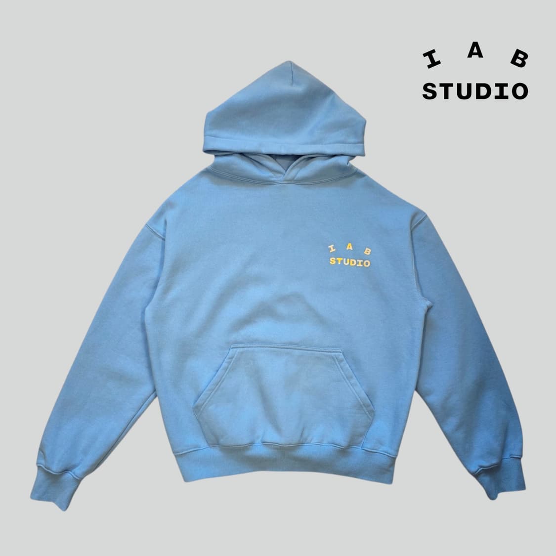 [M]아이앱 스튜디오 스카이블루 후드티 상품이미지1
