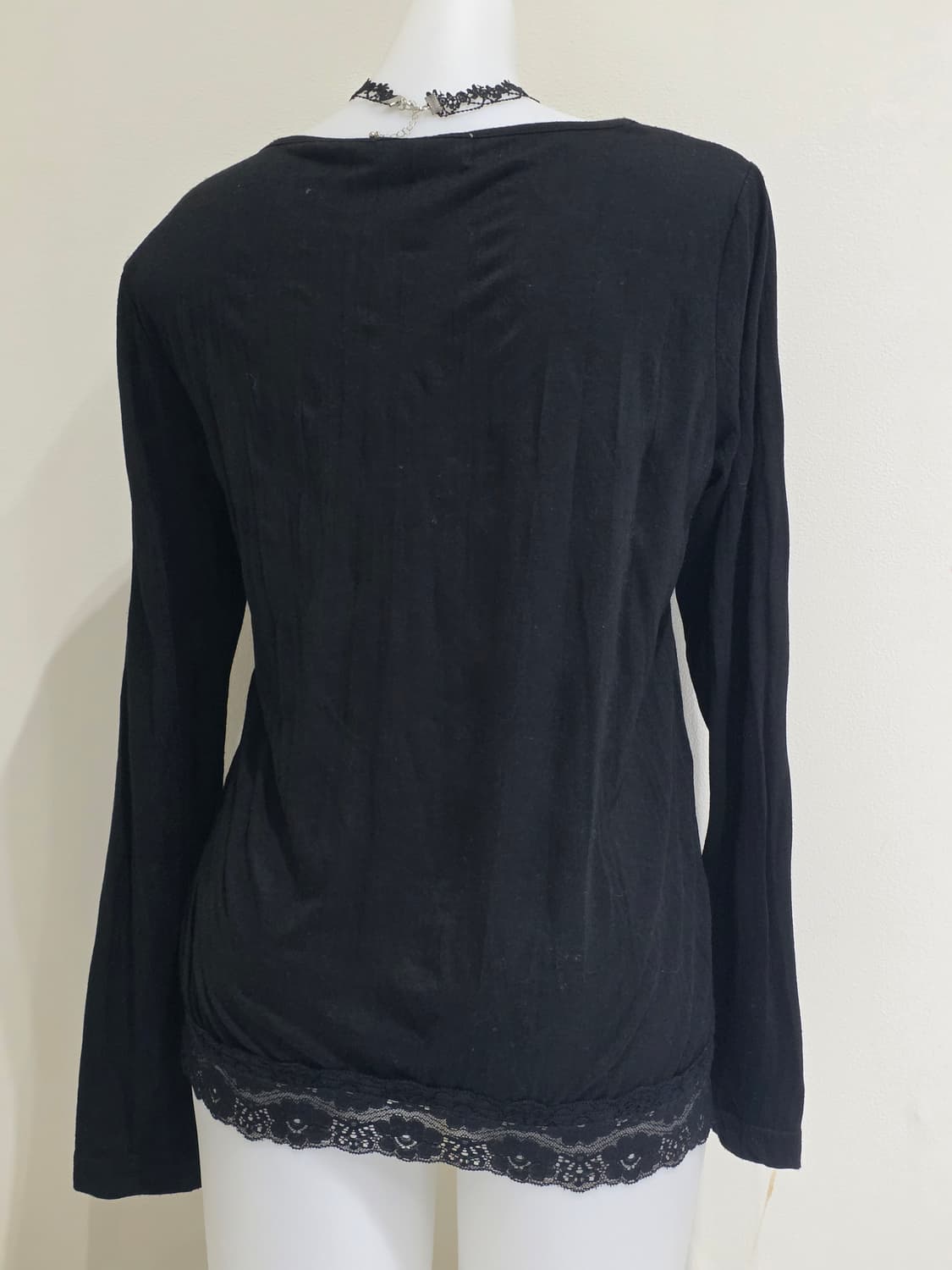 일본빈티지)블랙 레이스 비즈자수 고딕모리걸 오네갸루 긴팔롱슬리브 상품이미지2