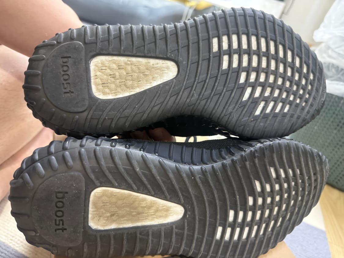 아디다스 이지부스트 350 오닉스 265 사이즈 상품이미지4