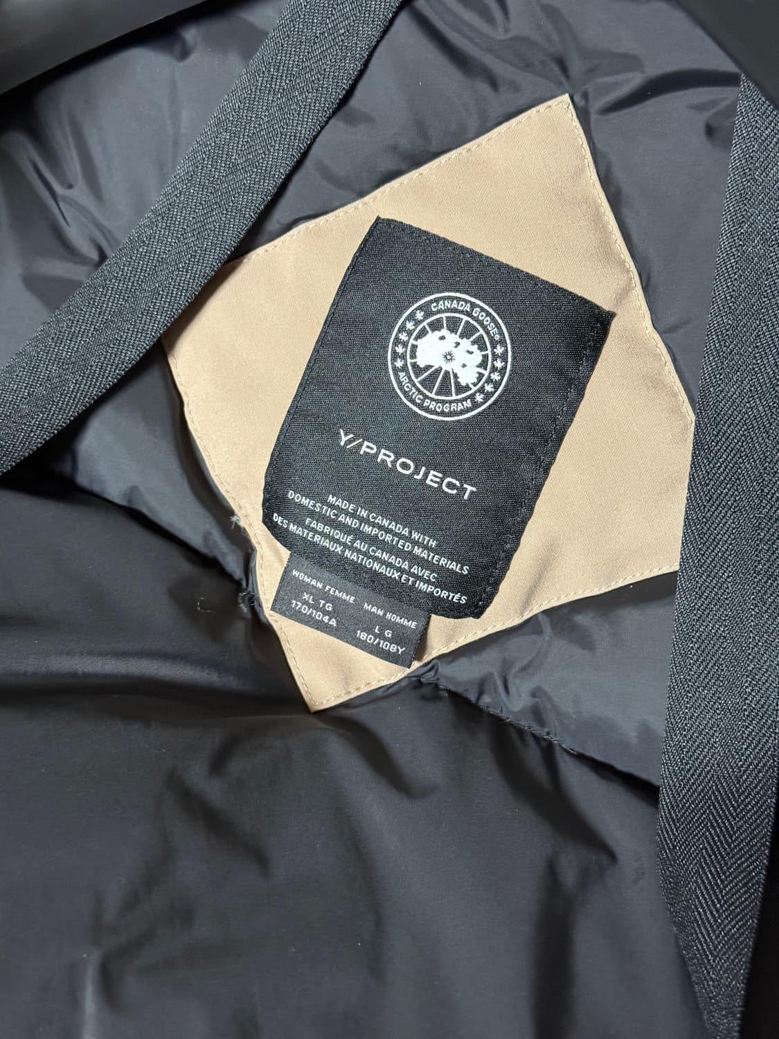 와이프로젝트 캐나다구스 칠리왁 봄버 패딩  상품이미지3