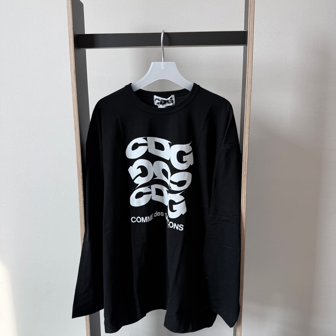 꼼데가르송 CDG WAVY 로고 오버핏 롱슬리브 2컬러 상품이미지4