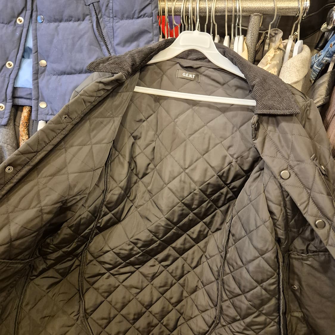 실사이즈-L(착샷잇음) 블랙  퀼팅누빔자켓 상품이미지6