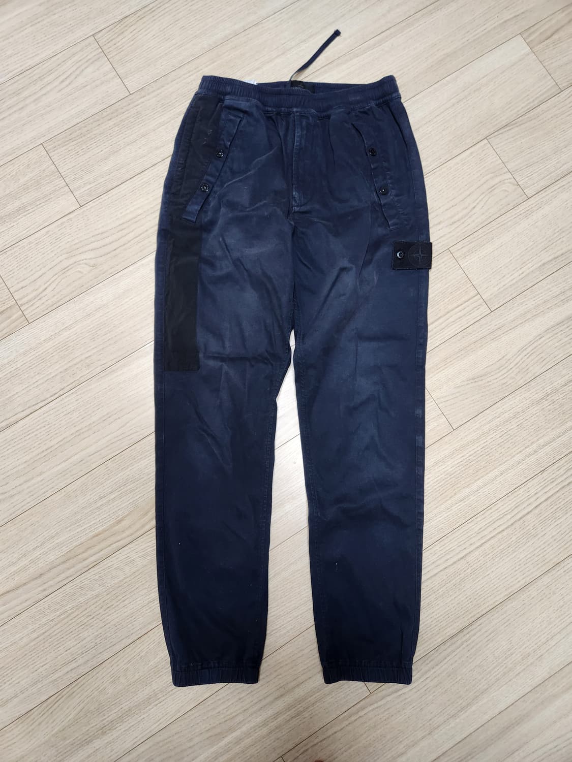 스톤아일랜드 고스트피스 조거 바지 상품이미지1