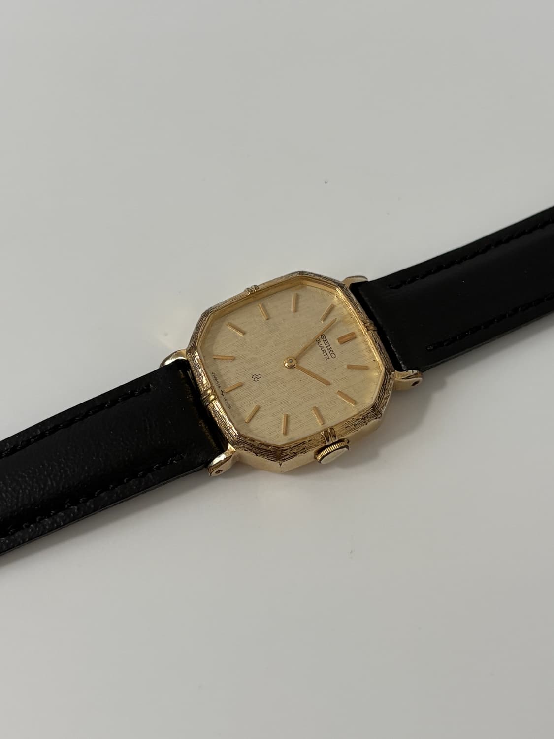 70s texture gold square ladies quartz 상품이미지4