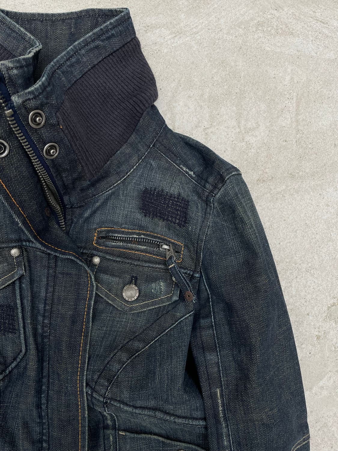 아르마니 익스체인지 하이넥 데님 자켓 상품이미지3