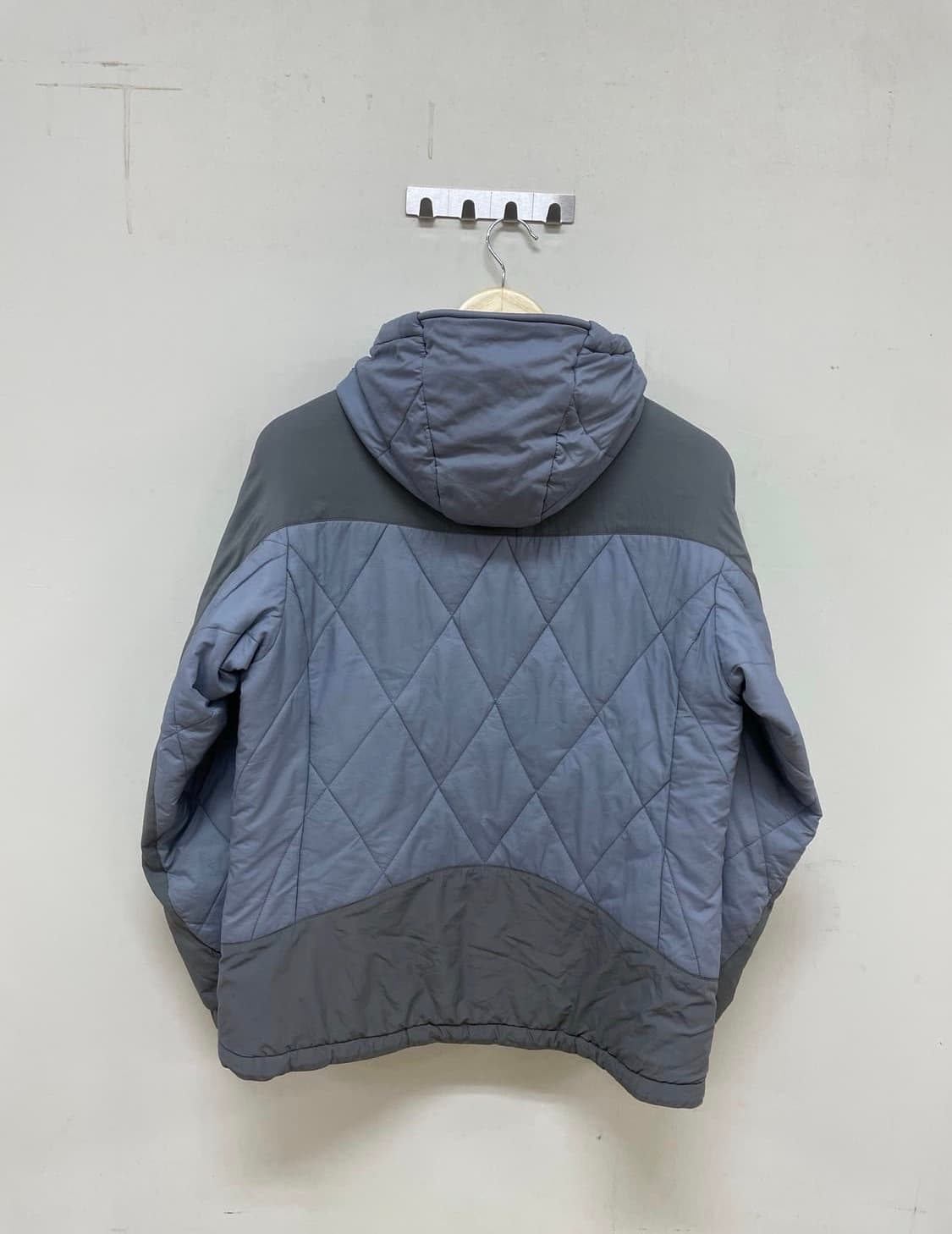 몽벨 재팬 플랫 아이언 파카 퀼팅 경량패딩 상품이미지3