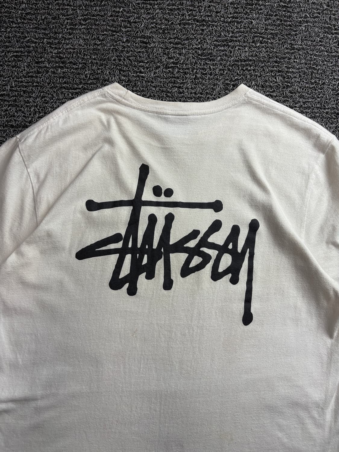 스투시 시그니처 빅로고 미니멀 반팔티 4199 상품이미지1