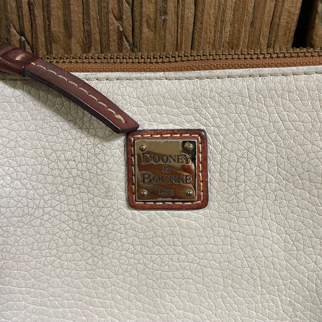 두니앤버크 가죽 크로스백  상품이미지3