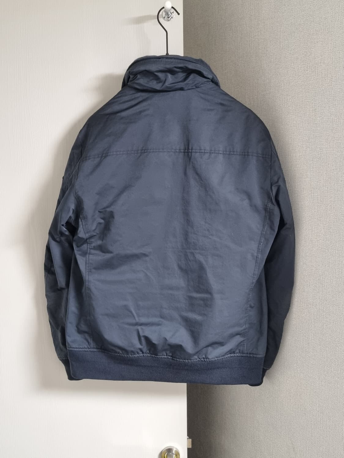 cp컴퍼니 패딩 봄버자켓 상품이미지2