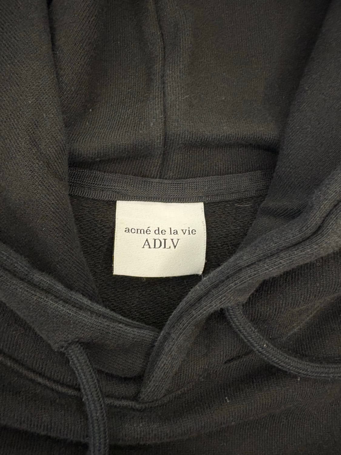 아크메데라비 후드티 상품이미지3