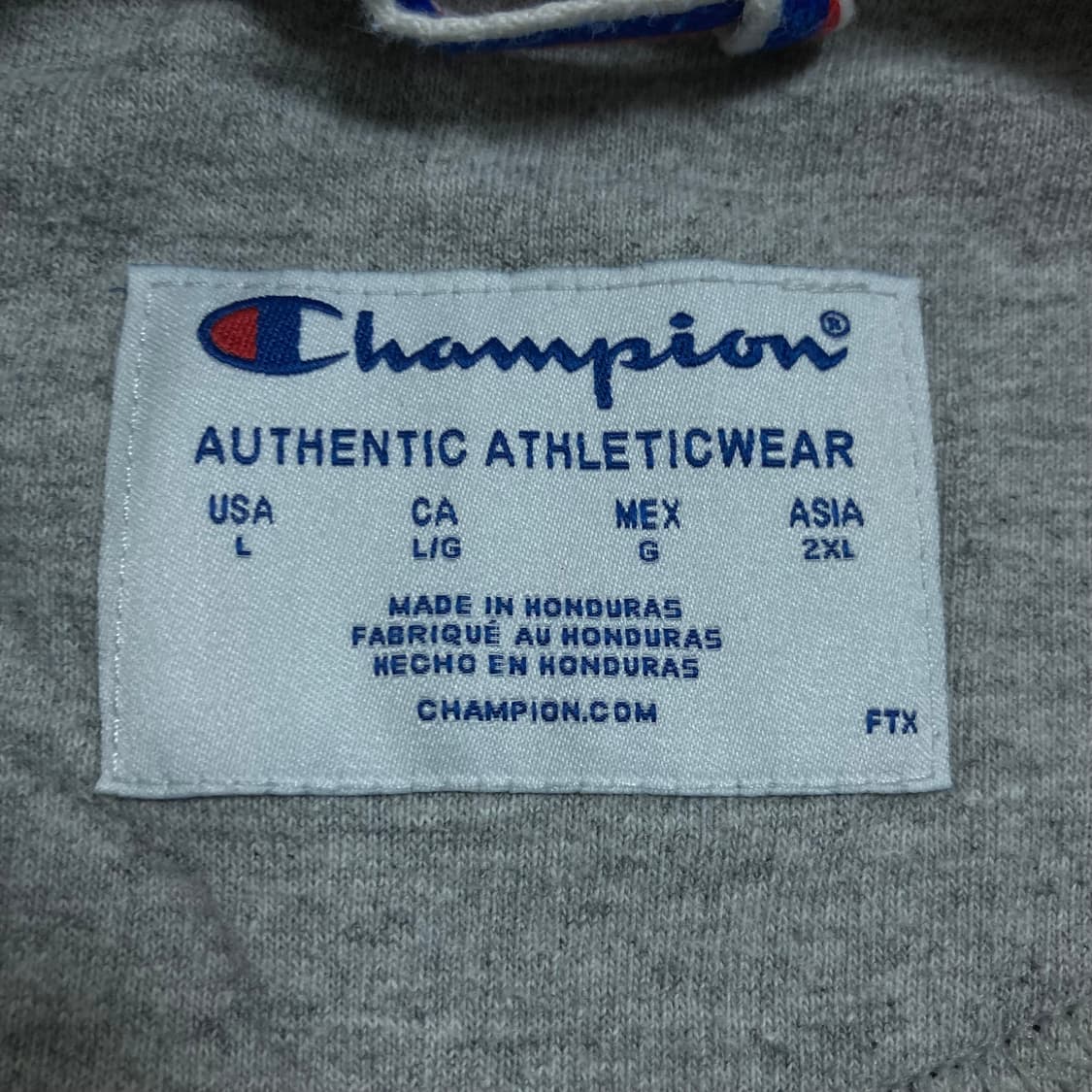 챔피온 스몰 로고 블랙 맨투맨 상품이미지3