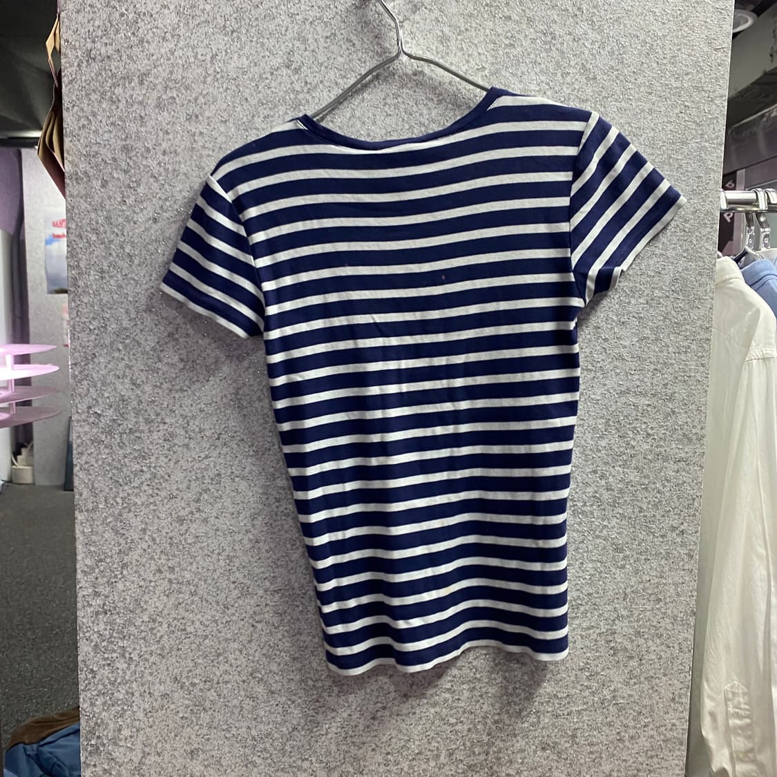 폴로 랄프로렌 네이비 슬림핏 스트라이프 반팔티 B4585  상품이미지4